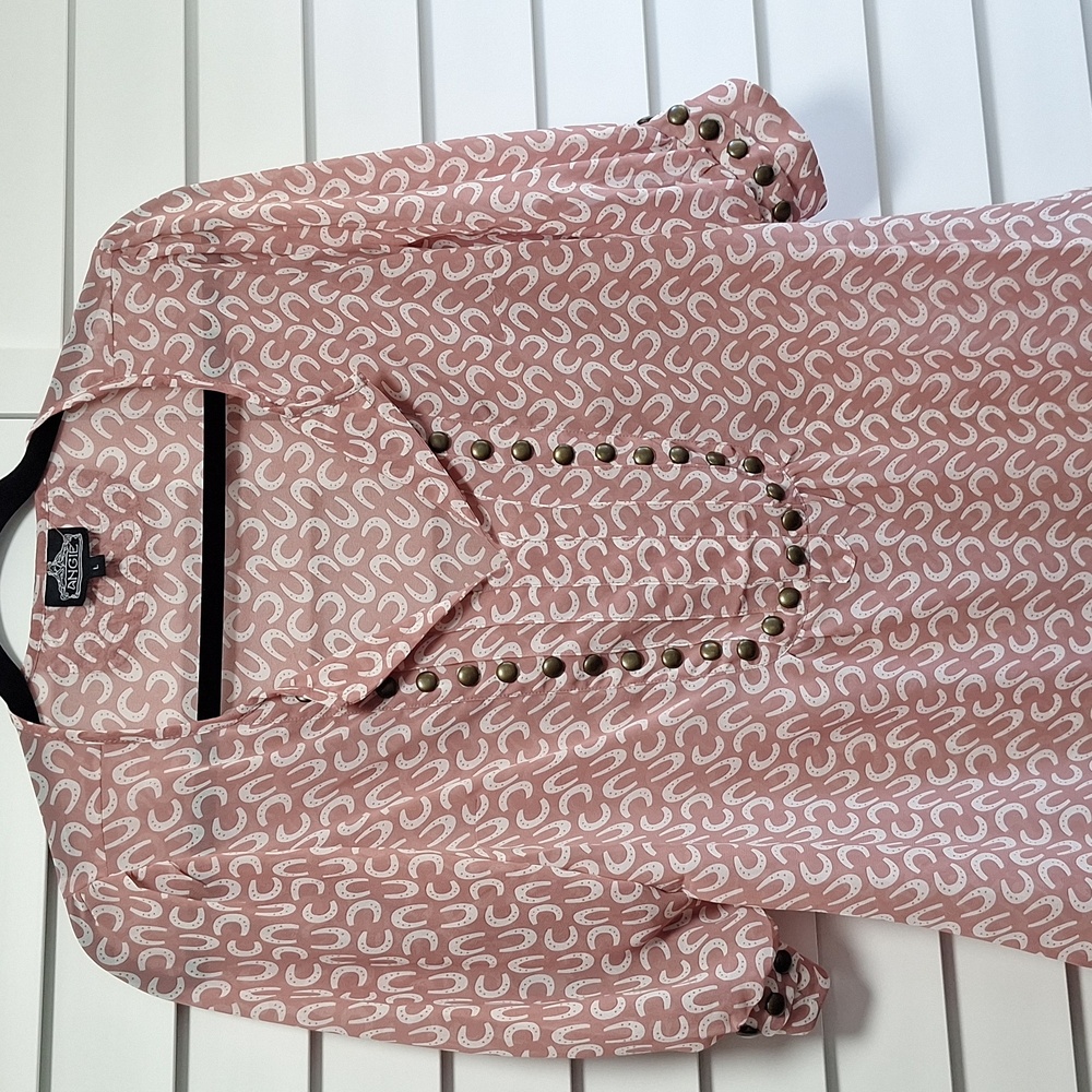 Horseshoe blouse size large rose colored, kinda sheer
